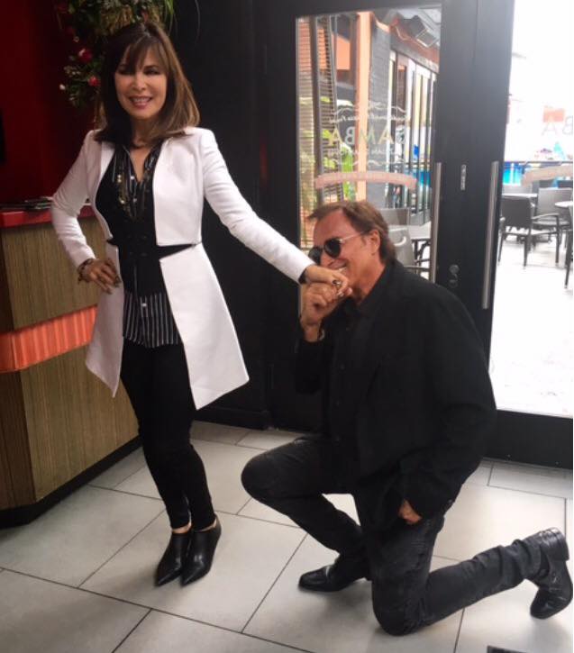 laurenthaaokneelingpic