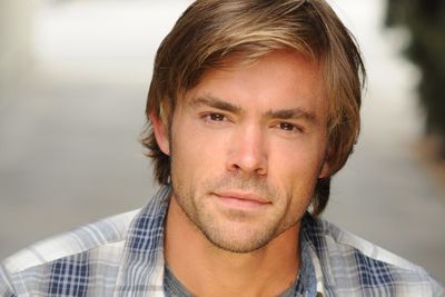 MV5BMTYzNzYzMjIyNl5BMl5BanBnXkFtZTgwNzU3NzEzMjE@._V1_SY1000_CR0,0,1499,1000_AL_