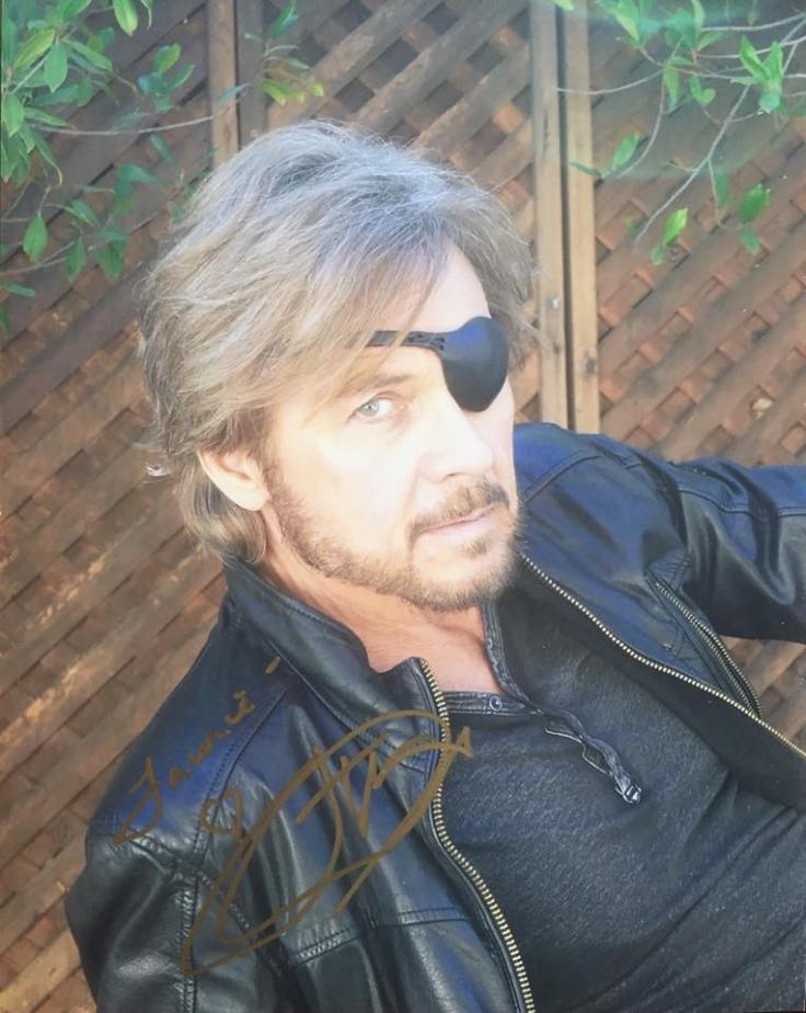 36233581_10214461429584571_8104902543693316096_n